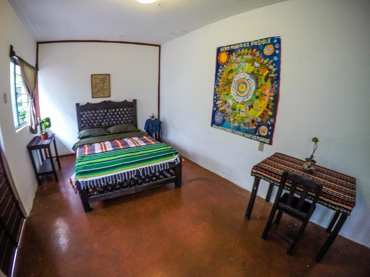Hostel El Nagual San Cristóbal de Las Casas Exteriör bild